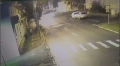 Polícia zadržala podozrivého z brutálnej vraždy ženy v Michalovciach, údajne ide o miestneho mladíka