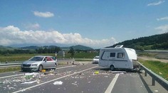 Tragická nehoda na Liptove: Odpojený príves stál nevinného vodiča život