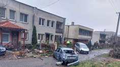 Keď k nemu ráno prišli, takmer odpadli. Auto bolo zdemolované a vinník nikde