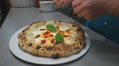 Slovák, ktorý dobyl Taliansko neapolskou pizzou. Tomáš sa ku gastronómii dostal ako slepé kura k zrnu