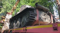 Areál Múzea SNP už nebude taký, ako ho poznáme. Odviezli unikátny tank