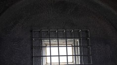 Ďalší prípad úmrtia. Muž po autonehode prespal v cele, policajti ho našli mŕtveho