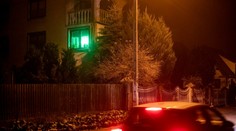 Čo znamenajú nazeleno rozsvietené okná v Poľsku? Ľudia dávajú signál migrantom v núdzi