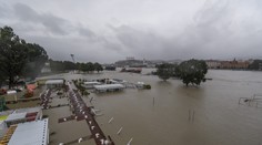 Budova Divadla Aréna v Bratislave je vážne ohrozená záplavami. Droba popísal škody v kraji