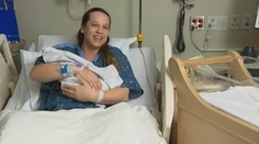 Žena porodila v špeciálny deň. Šanca, že sa toto niekomu stane, je 1 ku 48 miliónom