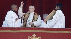 Pápež vo vianočnom posolstve hovoril o Jeruzaleme i deťoch utečencov