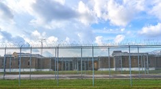 Americkým väzňom dali omylom "konskú" dávku vakcíny od Pfizeru