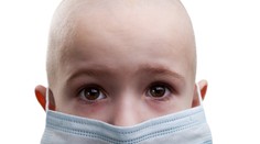 Za častou bolesťou nôh, bledosťou a únavou u detí môže byť leukémia