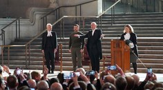 Zelenskyj v britskom parlamente žiadal o stíhačky. Večer sa v Paríži stretne s Macronom a Scholzom