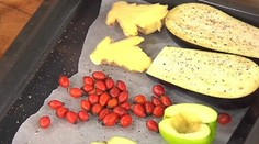 Pečené kuracie stehienka s klasickou tekvicovou omáčkou