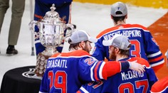 Edmonton sa dohodol na novej zmluve so svojou hviezdou. Stane sa najlepšie zarábajúcim hráčom NHL