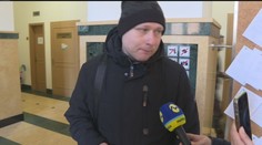 Bývalý kňaz z Dolného Kubína sa priznal k zneužívaniu 12-ročného dievčaťa. Chce vraj dostať podmienečný trest