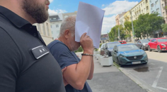 Vychovávateľ (70) sa k činu priznal. Školáčky si posadil na kolená a zneužil ich detskú dôveru