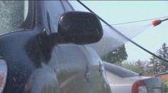 Autoumyvárne zažívajú nápor. Väčšina vodičov má na ich návštevu ten istý dôvod