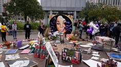 V USA zverejnili detaily zabitia neozbrojenej Afroameričanky, ktorú osemkrát postrelili policajti