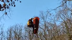 VIDEO: Mimoriadne pátranie v Prahe. Zranený a stratený muž bol celú noc sám v lese
