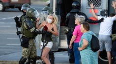 Bieloruská polícia sa vyhráža použitím strelných zbraní voči protestujúcim