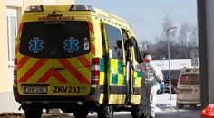 Počet obetí pandémie prekročil v Česku hranicu 30-tisíc