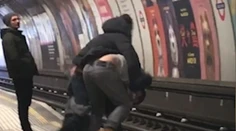Unikli zrážke s vlakom len o chlp. Išlo im o život