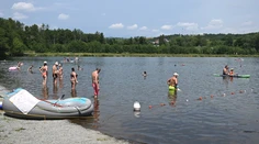 Séria tragédií, akú si Slovensko dlho nepamätá. Lekár radí, ako sa počas horúčav bezpečne kúpať