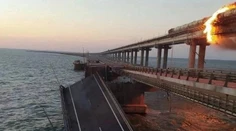 Cez Krymský most začali po výbuchu opäť premávať vlaky