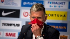 Tréner českej futbalovej reprezentácie a jeden hráč majú koronavírus