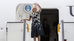 Prvá dáma USA Jill Bidenová je už na Slovensku