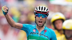 Nibali i Quintana stiahli v 19. etape Froomov náskok