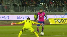 VIDEO: Slovan úradoval v Skalici. Líder tabuľky rozhodol o svojom triumfe troma gólmi v prvom polčase