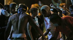 Maskovaní útočníci ohadzovali turecký konzulát zápalnými fľašami