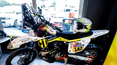 Na štarte Rely Dakar opäť nechýba Štefan Svitko. Titul bude obhajovať aj historicky najstarší víťaz