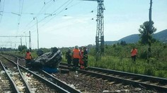 Pri Trebišove sa zrazil vlak s autom. Na mieste zomreli dvaja ľudia