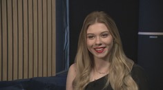 Prirovnávajú ju k Taylor Swift. Spoznajte našu vychádzajúcu hviezdu Emmu Llure