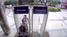 Video ukázalo, čo si o sebe myslia ženy. Sú krásne alebo priemerné?