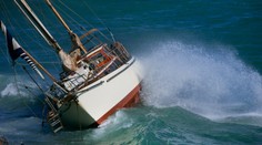 Na Kamčatke sa potopila ruská rybárska loď, 54 ľudí zahynulo