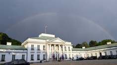 Ďalšie narušenie vzdušného priestoru Poľska. Bezpečnostné zložky zneškodnili dron nad vládnymi budovami