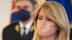 Muž, ktorý sa prezidentke vyhrážal popravou, nakrútil ďalšie video. Tentoraz sa ospravedlňuje