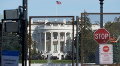 Priebeh volieb je pokojný, no Biely dom sa pripravuje na protesty