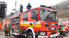 Firma bez obratu má dodať hasičskú techniku za milióny. Zatiaľ prišla len jedna cisterna z 80