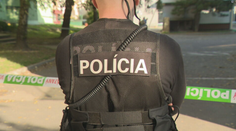 Dobodaný policajt sa po streľbe v Dúbravke zotavuje, chcú ho povýšiť. Z osudnej noci si pamätá všetko