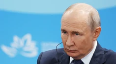 Putin nariadil trojdňové pozastavenie útokov na Kyjev