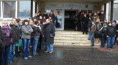 Vláda si ide posvietiť na nezamestnaných na dlhodobých PN-kách