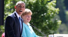 Obama a Merkelová si telefonovali kvôli utečencom