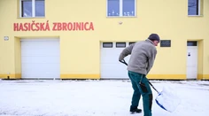 Sneženie a mrazy na Slovensku. Pozor, platia výstrahy