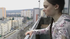 Chcú ho zakázať: Linka dôvery rieši po kontroverznom filme desiatky školákov v depresii