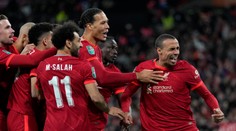 Liverpool získal po desiatich rokoch Ligový pohár, v rozstrele neuspel iba brankár Chelsea