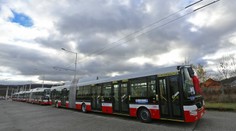 Trolejbusy veľké skoro ako vlak. Pozrite, ktoré mesto sa z nich teší