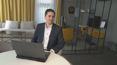 V pomere k svojmu veku stihol veľa. Z predpovedí Slováka o umelej inteligencii však mrazí