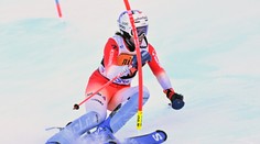 Hororový pád švajčiarskej hviezdy mohol mať drastické následky. Michelle Gisinová sa tesne vyhla ochrnutiu