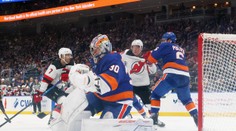 VIDEO: Frajer na záver opäť z NHL. Brankár Islanders vytiahol dva svetové zákroky v jednom zápase